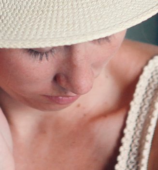 Five Beauty Tips To Prolong Your Gorgeous Tan Hero