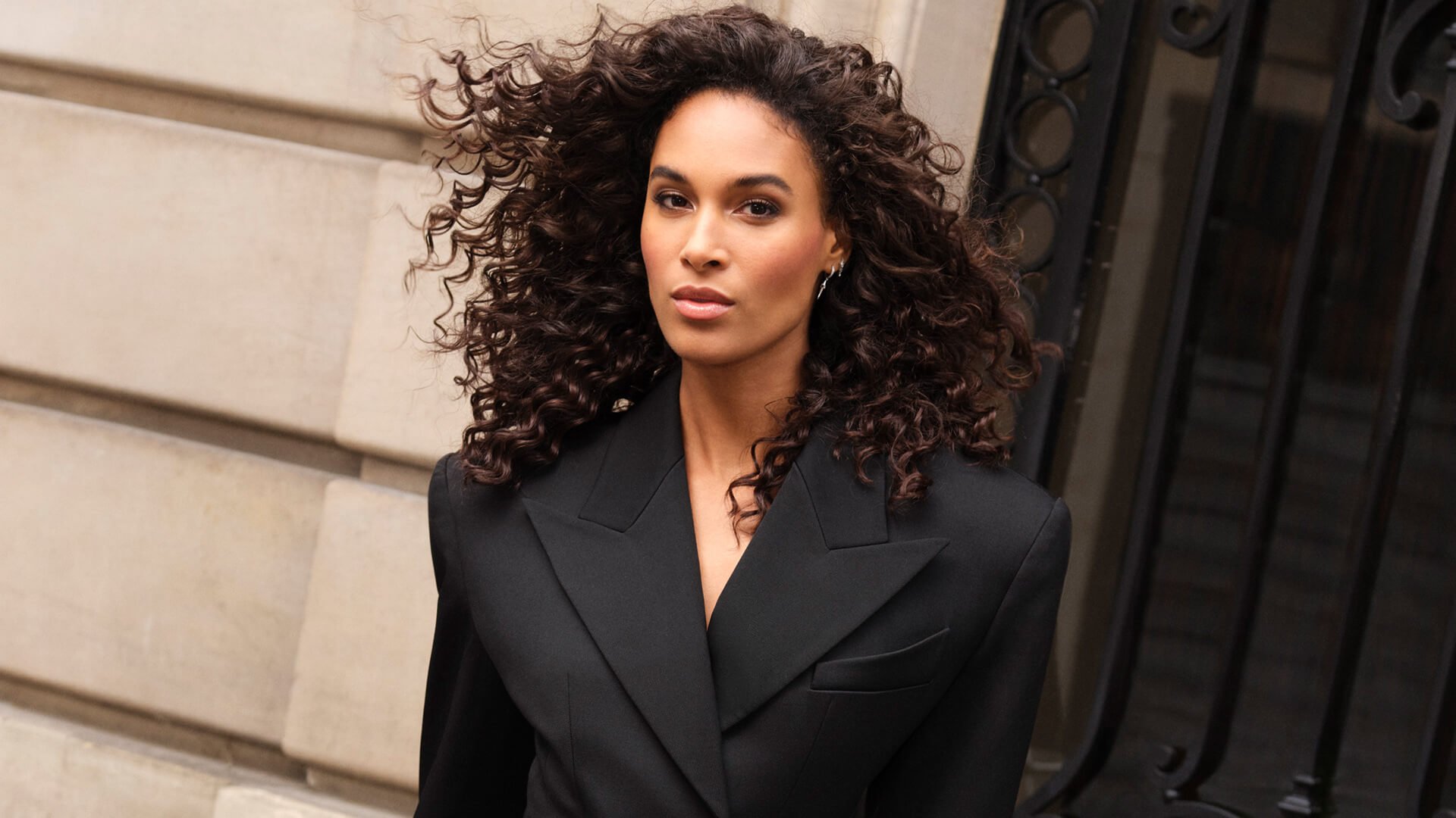 20221121 Digital Walkyourworth Extraordinaryoil Walking Clean 169 Cbruna Dmi Image Na No Cta