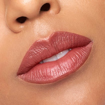 Colorriche 40years Lipsmacros Worthitmed Satin