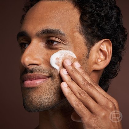 Barber Club Wash Xxl Application On Face