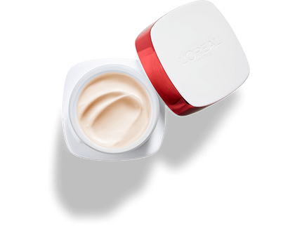Face Care Day Cream Spf 30 Revitalift Open Jar